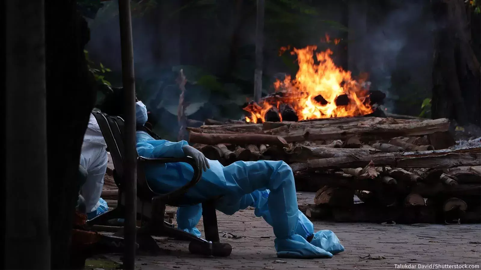 எத்தனை அதிகப்படியான மரணங்களுக்கு கோவிட் -19 காரணமாக இருக்கலாம் என்று சொல்வது சவாலானது எத்தனை அதிகப்படியான மரணங்களுக்கு கோவிட் -19 காரணமாக இருக்கலாம் என்று சொல்வது சவாலானது