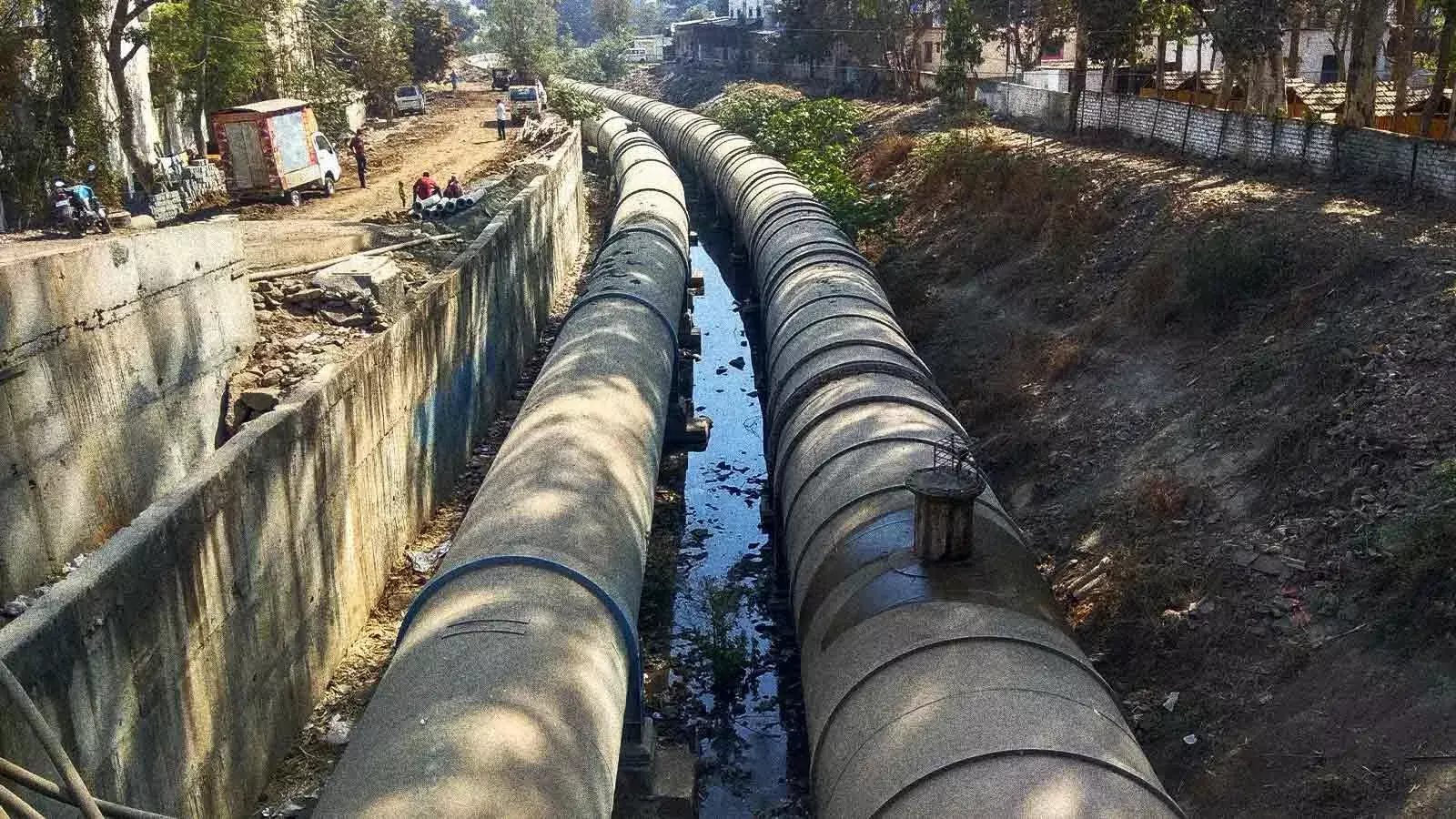 விளக்கம்: கழிவு வழியாக கோவிட் பரவுதல் பற்றி நாம் அறிந்தவை விளக்கம்: கழிவு வழியாக கோவிட் பரவுதல் பற்றி நாம் அறிந்தவை