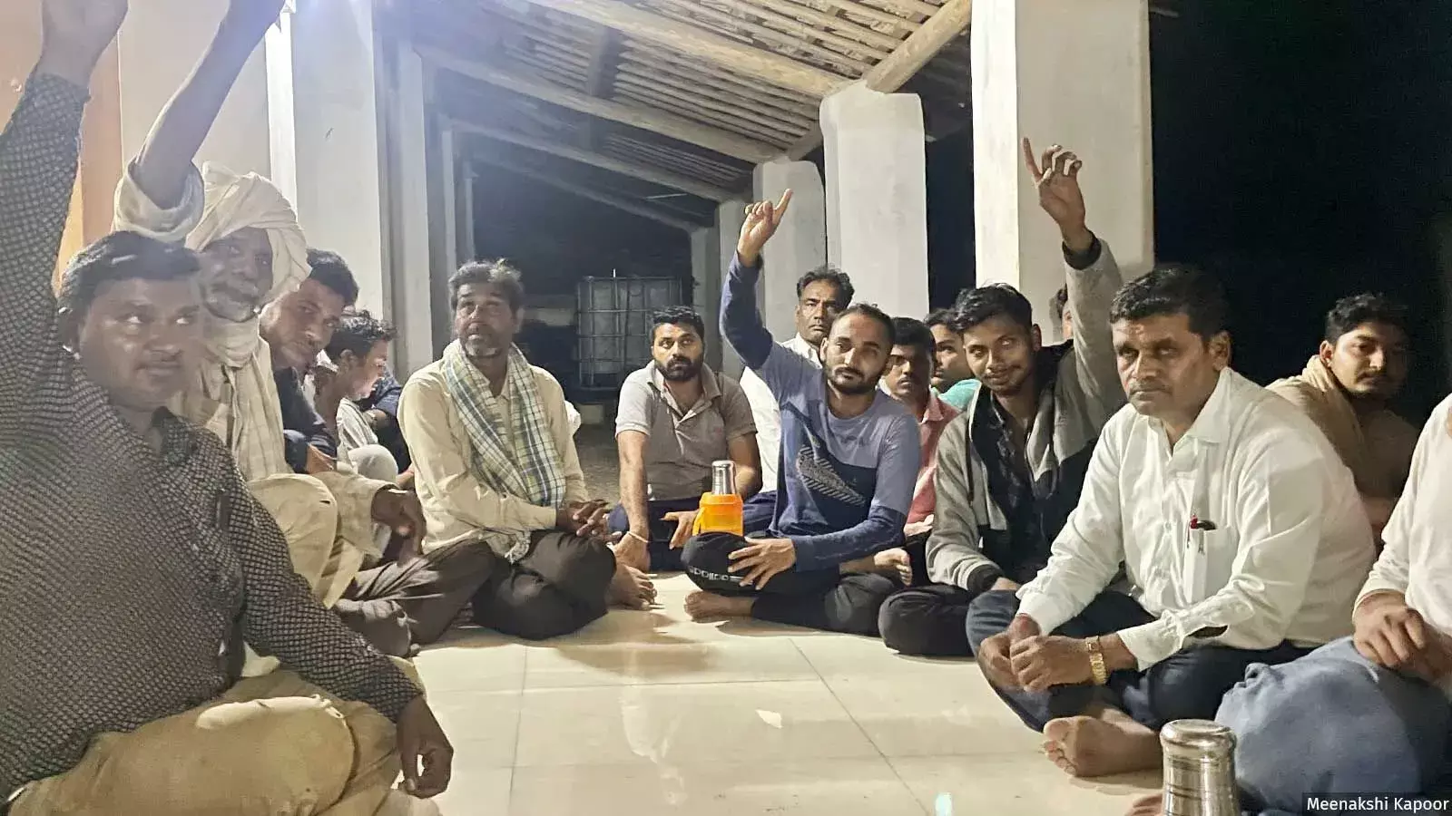 சுண்ணாம்புக்கல் சுரங்கம் குஜராத் விவசாயிகளை அரசுக்கு எதிராக எப்படி போராடச் செய்தது சுண்ணாம்புக்கல் சுரங்கம் குஜராத் விவசாயிகளை அரசுக்கு எதிராக எப்படி போராடச் செய்தது