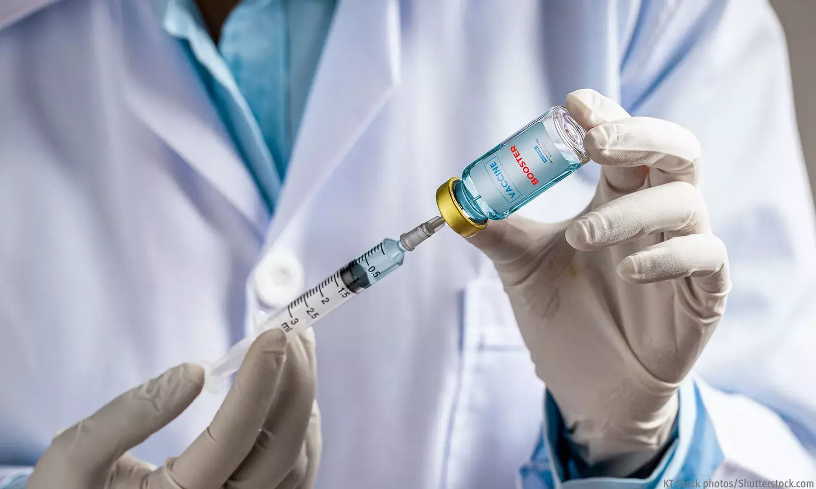 மக்கள்தொகையில் பாதி பேர் மட்டுமே முழுமையாக தடுப்பூசி போடப்பட்ட நிலையில், பூஸ்டர் டோஸுக்கு தயாராகும் இந்தியா மக்கள்தொகையில் பாதி பேர் மட்டுமே முழுமையாக தடுப்பூசி போடப்பட்ட நிலையில், பூஸ்டர் டோஸுக்கு தயாராகும் இந்தியா