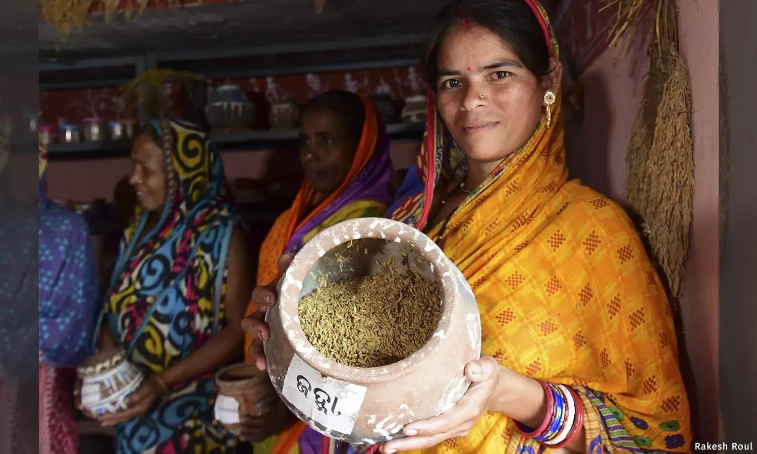 ஒடிசாவில் உள்ள விதை வங்கிகள் எப்படி இயற்கை விவசாயத்தை ஊக்குவிக்கின்றன ஒடிசாவில் உள்ள விதை வங்கிகள் எப்படி இயற்கை விவசாயத்தை ஊக்குவிக்கின்றன