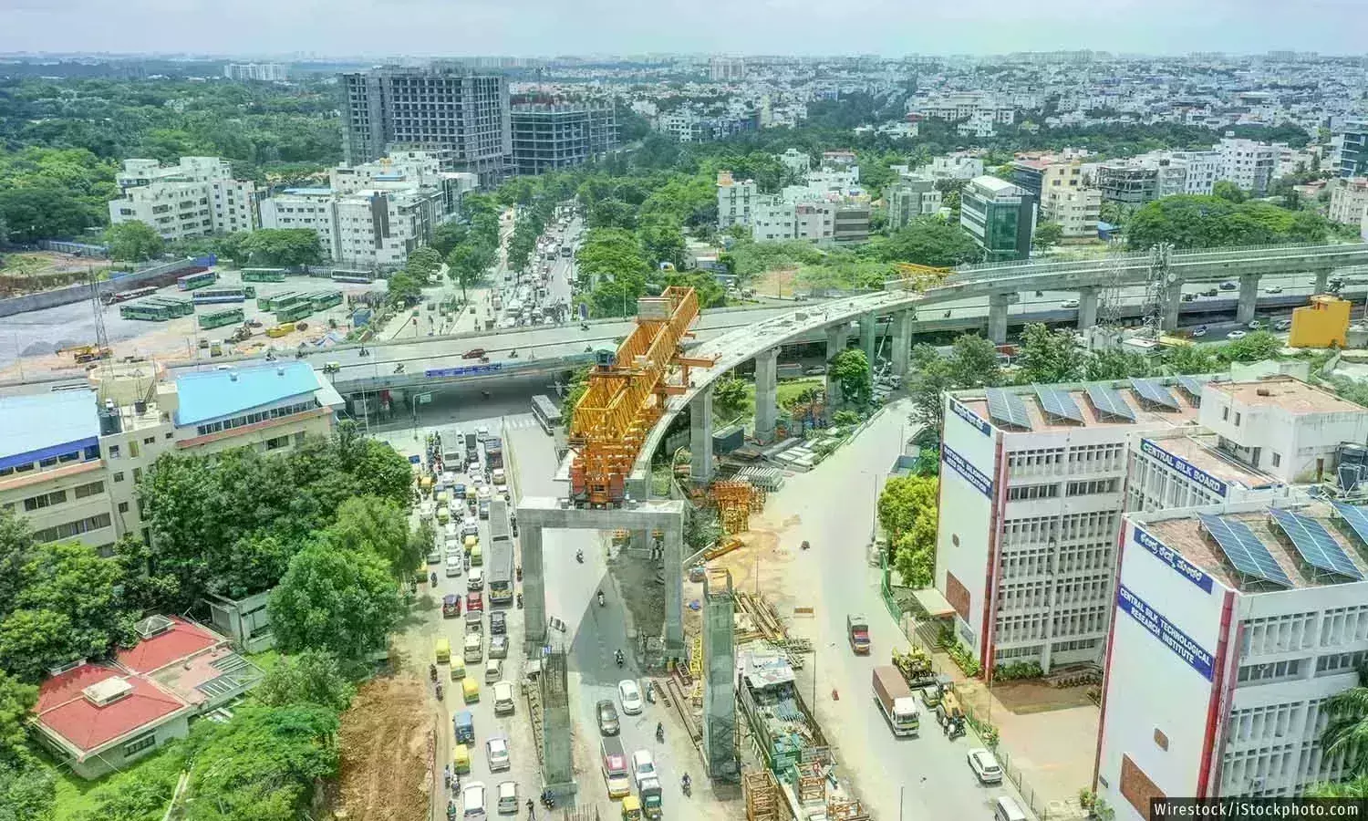 8 ஆண்டுகள் கடந்த நிலையில் இந்தியாவின் ஸ்மார்ட் சிட்டிகள் தயாராகிவிட்டனவா? 8 ஆண்டுகள் கடந்த நிலையில் இந்தியாவின் ஸ்மார்ட் சிட்டிகள் தயாராகிவிட்டனவா?