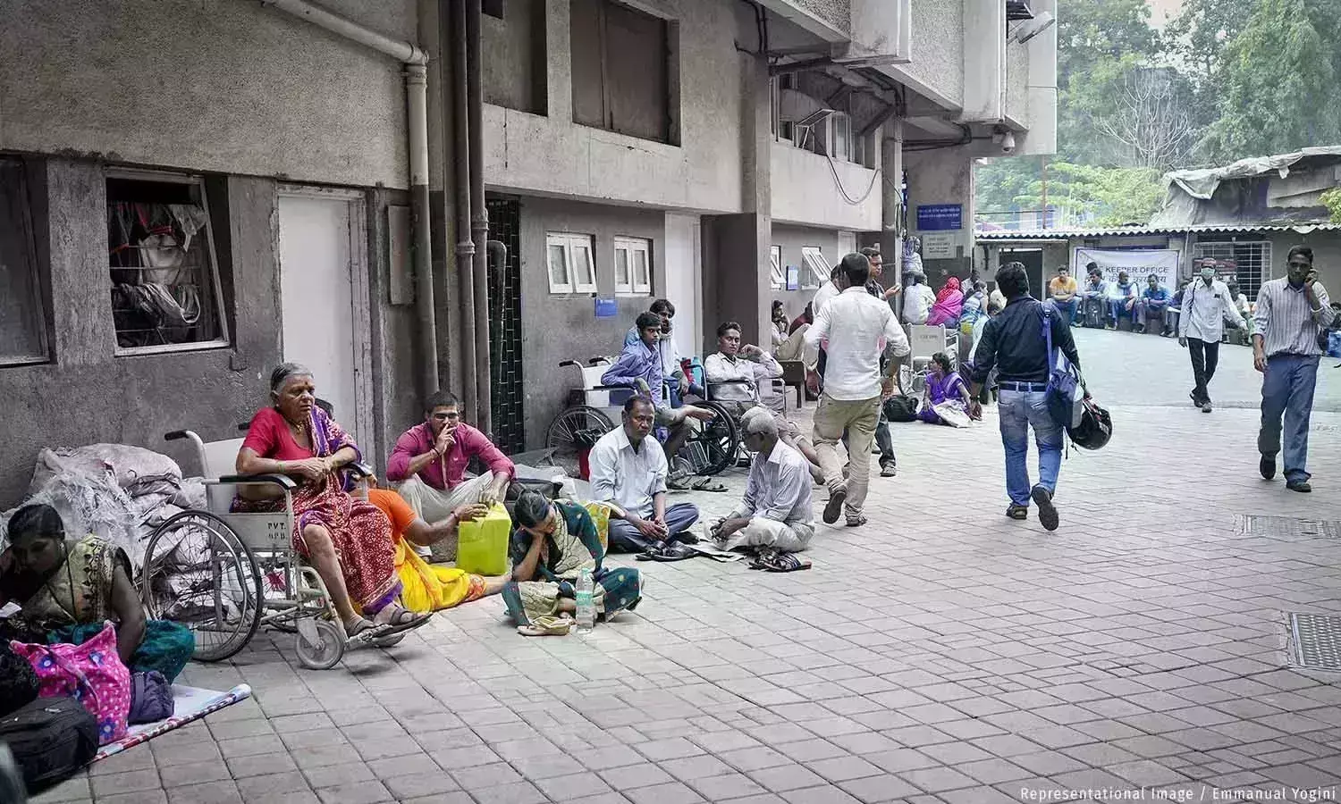 தரவுக்காட்சி: மனநலச் செலவுகளைக் கொண்ட ஐந்தில் ஒரு குடும்பம் வறுமைக் கோட்டுக்குக் கீழே உள்ளது தரவுக்காட்சி: மனநலச் செலவுகளைக் கொண்ட ஐந்தில் ஒரு குடும்பம் வறுமைக் கோட்டுக்குக் கீழே உள்ளது