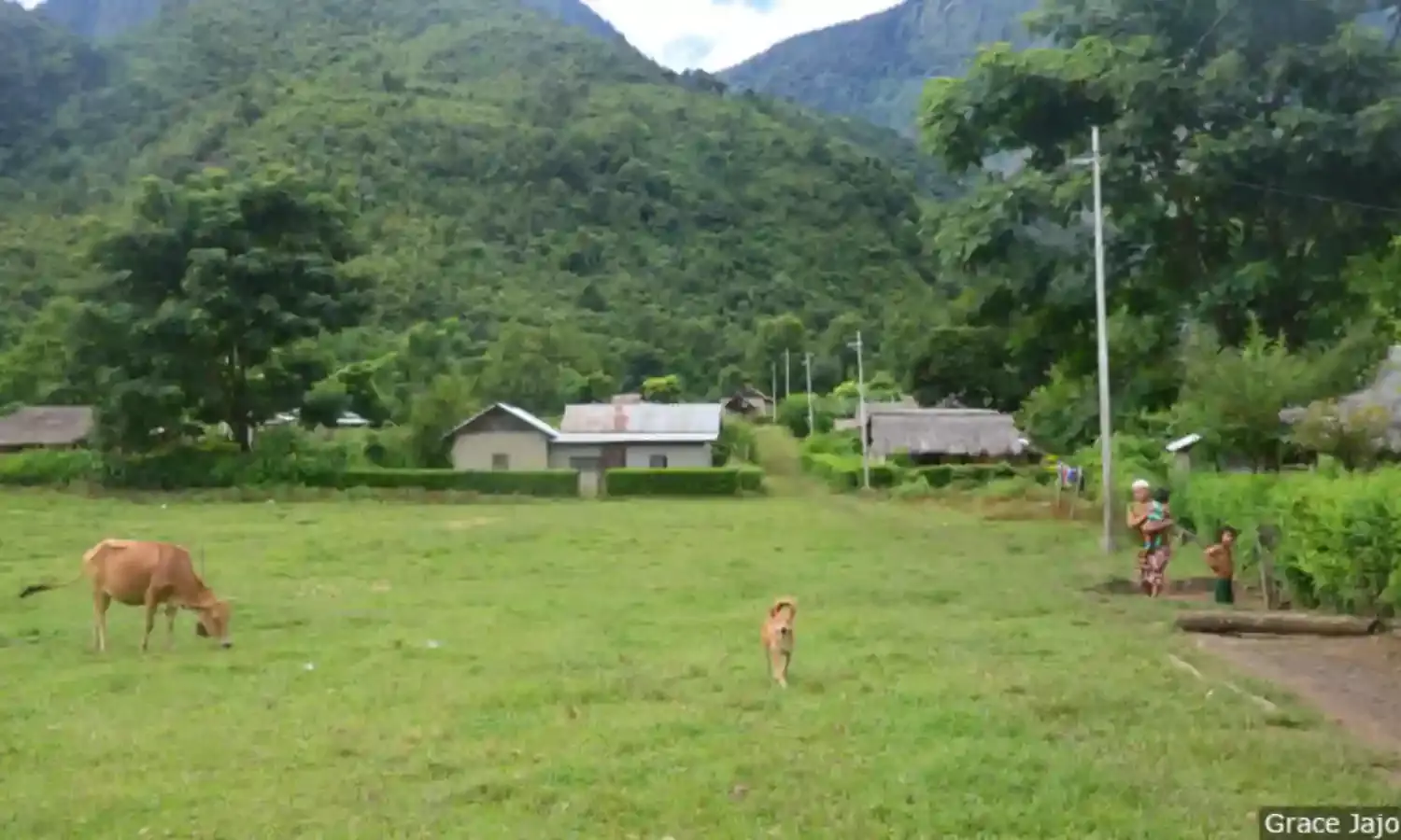 இந்தியாவின் ‘கடைசி மின்மயமாக்க வேண்டிய கிராமம்’ லெசங் ஏன் இருக்குக்கு திரும்பியது?