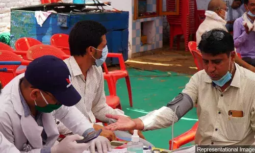 ‘உயர் ரத்த அழுத்தம், நீரிழிவு, உடல் பருமன் இந்தியர்களை மோசமான கோவிட்-19 விளைவுகளுக்கு ஆளாக்குகிறது’ ‘உயர் ரத்த அழுத்தம், நீரிழிவு, உடல் பருமன் இந்தியர்களை மோசமான கோவிட்-19 விளைவுகளுக்கு ஆளாக்குகிறது’