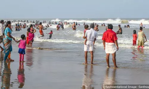 நீரில் மூழ்கி ஒவ்வொரு நாளும் 83 பேர் பலியாகும் சோகம்; இதுவரை எந்த தடுப்புத்திட்டமும் இல்லாத அவலம் நீரில் மூழ்கி ஒவ்வொரு நாளும் 83 பேர் பலியாகும் சோகம்; இதுவரை எந்த தடுப்புத்திட்டமும் இல்லாத அவலம்