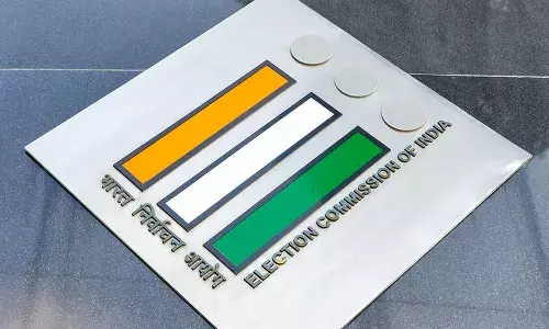 ரூ. 6,000 கோடி விற்பனையான தேர்தல் பத்திரங்கள்; யாரை சென்றடைந்தன என்பது அக்.2020 தணிக்கையில் தெரியும் ரூ. 6,000 கோடி விற்பனையான தேர்தல் பத்திரங்கள்; யாரை சென்றடைந்தன என்பது அக்.2020 தணிக்கையில் தெரியும்