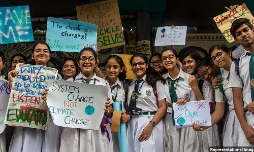 ‘இன்று பிறக்கும் குழந்தைகள் காலநிலை மாற்றத்தால் வாழ்நாள் முழுவதும் உடல்நல பாதிப்புகளை எதிர்கொள்ளக்கூடும்’ ‘இன்று பிறக்கும் குழந்தைகள் காலநிலை மாற்றத்தால் வாழ்நாள் முழுவதும் உடல்நல பாதிப்புகளை எதிர்கொள்ளக்கூடும்’