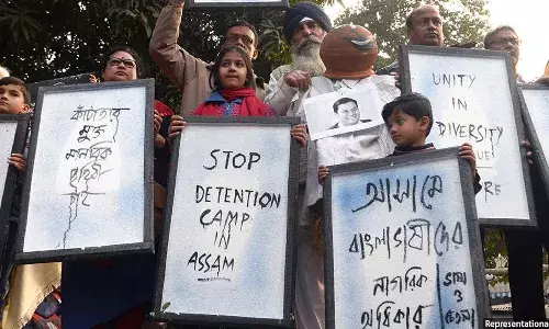 19 லட்சம் பேர் விடுபட்ட என்.ஆர்.சி பட்டியல்; அசாமில் சட்டவிரோத குடியேறியவர்கள் 50 லட்சம்  என்கிறது அரசு