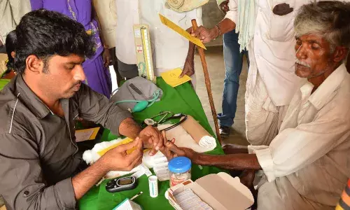 2இல் 1 இந்திய நீரிழிவு நோயாளிகள் தங்களது நிலை தெரியாமல் உள்ளனர்: ஆய்வு 2இல் 1 இந்திய நீரிழிவு நோயாளிகள் தங்களது நிலை தெரியாமல் உள்ளனர்: ஆய்வு