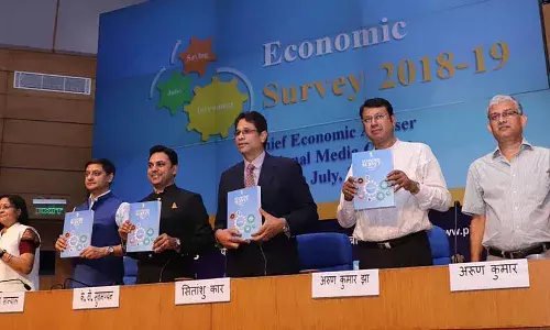 2019-20இல் இந்தியா 7% வளர்ச்சி அடையும் என்று எதிர்பார்க்கப்படுகிறது: பொருளாதார ஆய்வறிக்கை 2018-19 2019-20இல் இந்தியா 7% வளர்ச்சி அடையும் என்று எதிர்பார்க்கப்படுகிறது: பொருளாதார ஆய்வறிக்கை 2018-19