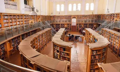 இந்தியா தனது பொதுநூலகங்களுக்கு எவ்வளவு செலவு செய்கிறது? இந்தியா தனது பொதுநூலகங்களுக்கு எவ்வளவு செலவு செய்கிறது?