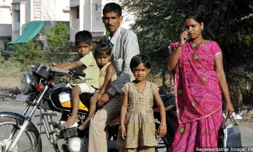 இந்தியாவின் தனிநபர் ஜிடிபி 2031க்குள் 13% எட்ட குடும்பக்கட்டுப்பாடு எப்படி உயர்த்த தரமுடியும் இந்தியாவின் தனிநபர் ஜிடிபி 2031க்குள் 13% எட்ட குடும்பக்கட்டுப்பாடு எப்படி உயர்த்த தரமுடியும்