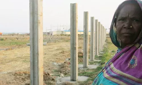 அதானி மின் ஆலைக்கு நிலம் கையகப்படுத்துவதை எதிர்த்து ஜார்க்கண்ட் உயர்நீதிமன்றத்தில் மலைவாழ், தலித் கிராமத்தினர் மனு அதானி மின் ஆலைக்கு நிலம் கையகப்படுத்துவதை எதிர்த்து ஜார்க்கண்ட் உயர்நீதிமன்றத்தில் மலைவாழ், தலித் கிராமத்தினர் மனு