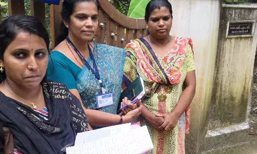 ஆகஸ்ட் வெள்ளம் ஏற்படுத்திய சுகாதார நெருக்கடிகளில் இருந்து கேரளா தற்காத்து கொண்டது எப்படி? ஆகஸ்ட் வெள்ளம் ஏற்படுத்திய சுகாதார நெருக்கடிகளில் இருந்து கேரளா தற்காத்து கொண்டது எப்படி?