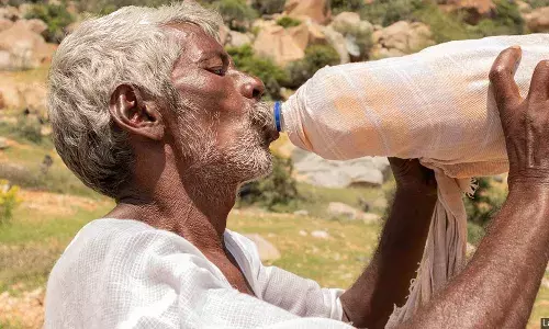 காலநிலை நெருக்கடியை சுகாதார அமைப்புகளால் கையாள முடியாது என்பதை கோவிட் காட்டுகிறது காலநிலை நெருக்கடியை சுகாதார அமைப்புகளால் கையாள முடியாது என்பதை கோவிட் காட்டுகிறது