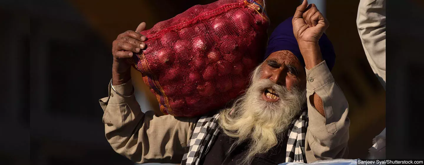 புதிய சட்டங்களைப் பற்றி விவசாயிகள் ஏன் கவலைப்படுகிறார்கள்; இது வரலாறு